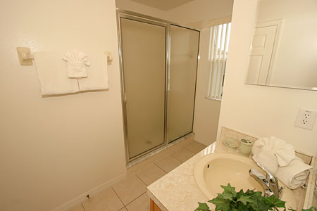 Bathroom (Ensuite)