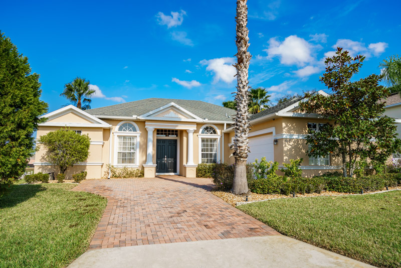 tuscan ridge - 5 bedroom 3 bath florida villa - only 15 minutes from