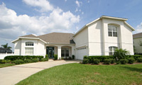 Formosa Gardens - Executive, lakefront 5 Bed 4 Bath Villa with a games room